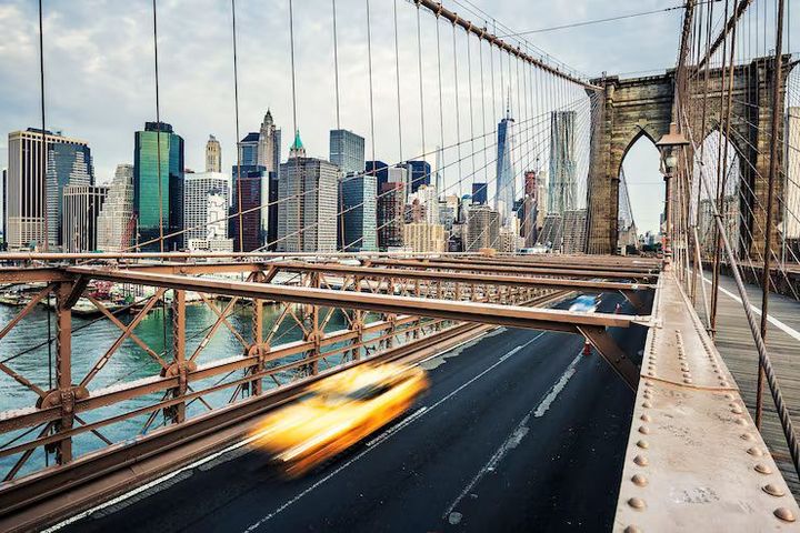 New York City Art Districts: Explore Vibrant Galleries and Creative Spaces