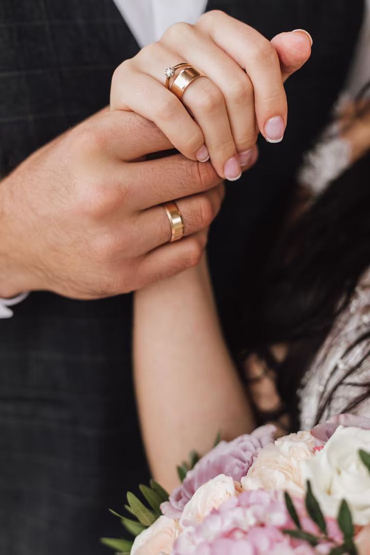 Matching Couple Rings Guide: Understanding Styles, Meanings, and Popular Trends Today