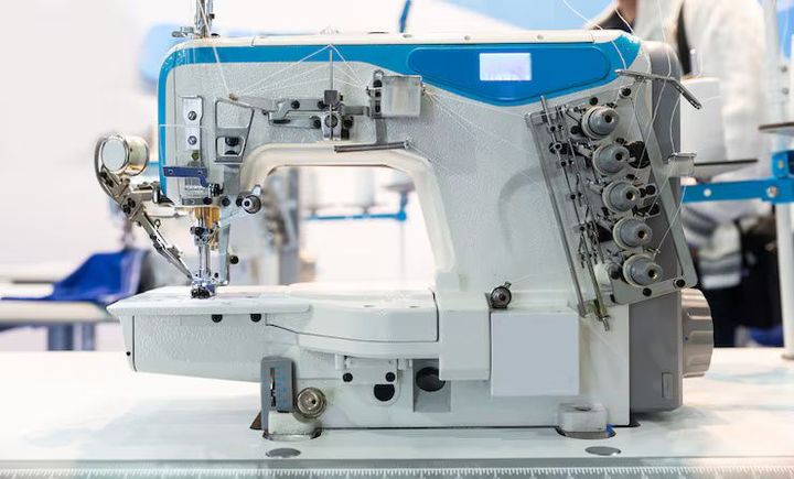 Commercial Sewing Machine Guide for Understanding Modern Industrial Stitching Systems