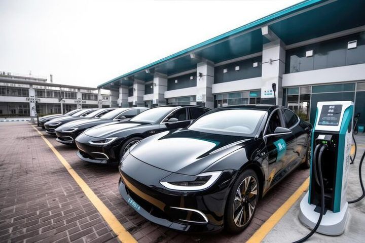 EV Fleet Charging Guide to Understanding Infrastructure Planning and Energy Management