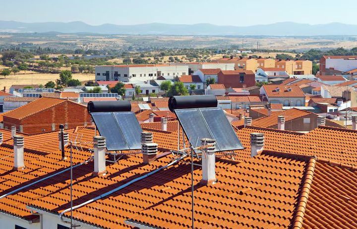 Solar Water Heaters Overview for Homes and Commercial Use